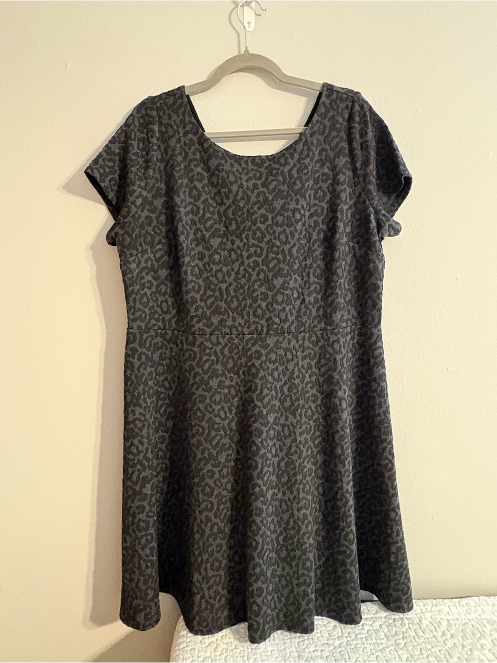 LOFT Gray Leopard Print Short Sleeve Skater Fit and Flare Dress